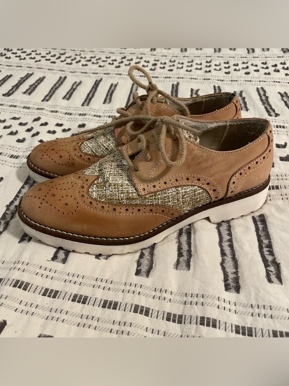 Maite Made in Italy Tan Leather & Olive Tweed Wingtip Brogue Oxfords